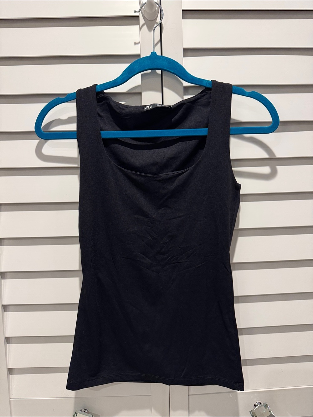 Zara Pre Owned Black Scoop-Neck Tank Top
